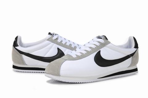 nike cortez nylon homme blanche